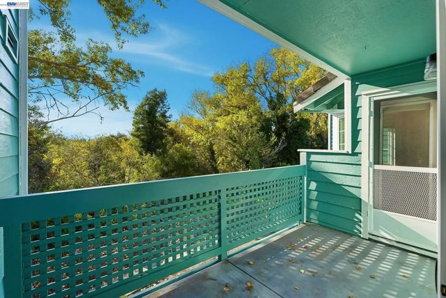 316 Dursey Drive, Pinole, CA 94564
