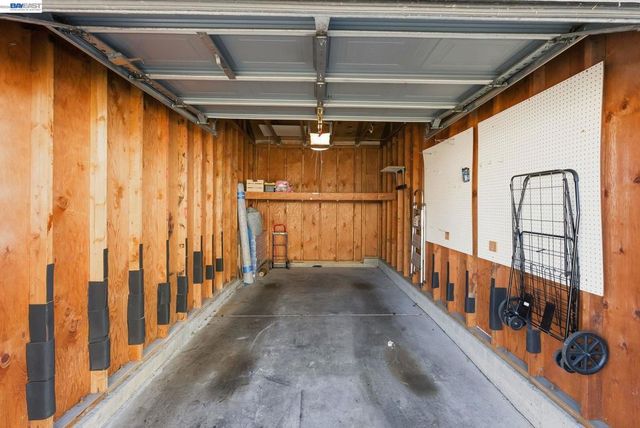 316 Dursey Drive, Pinole, CA 94564