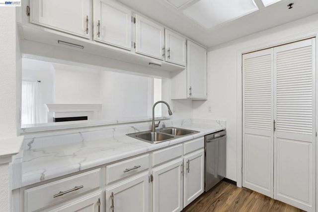 316 Dursey Drive, Pinole, CA 94564