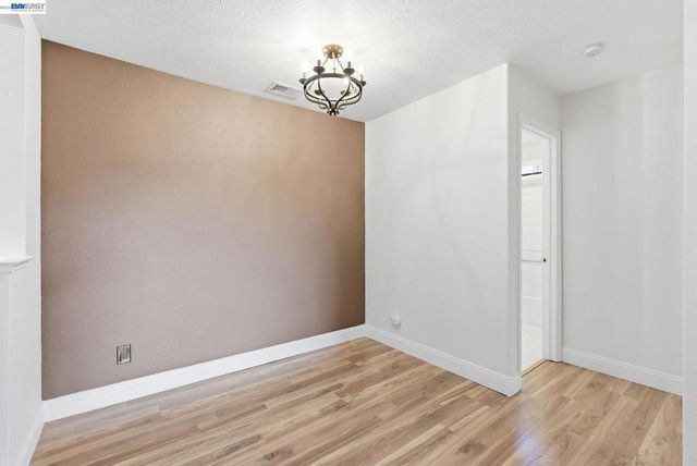 316 Dursey Drive, Pinole, CA 94564