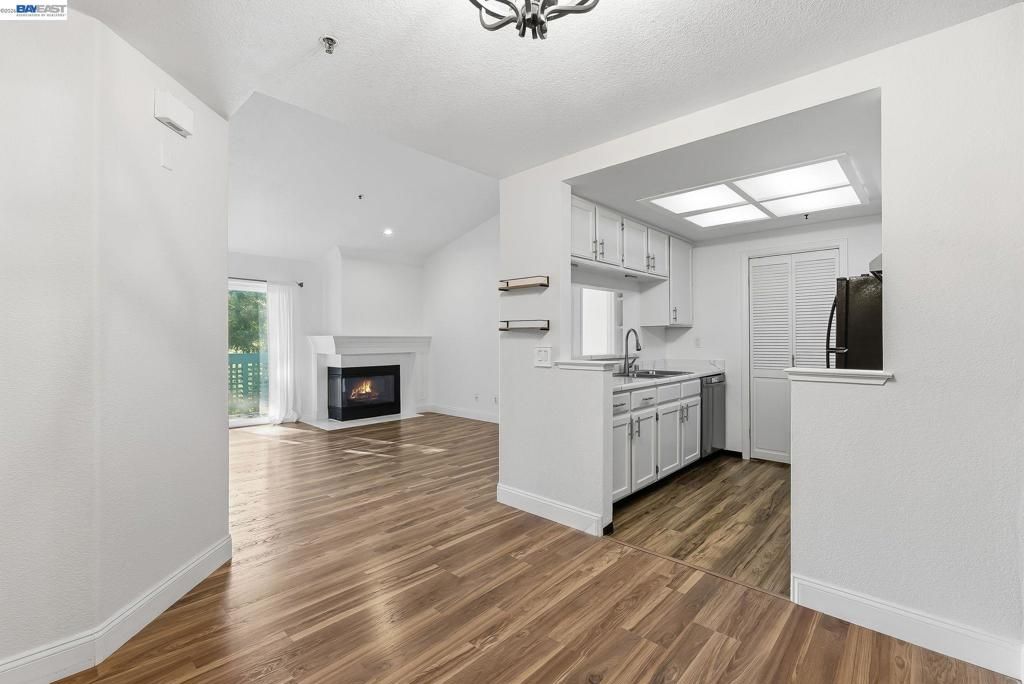 316 Dursey Drive, Pinole, CA 94564
