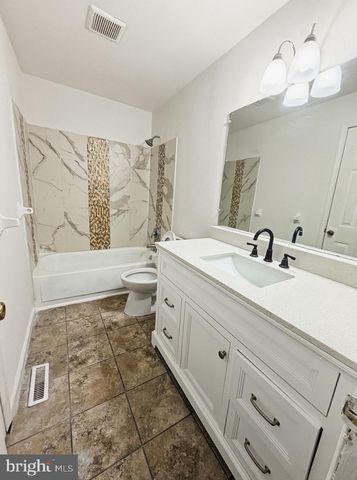 465 BARRISTER PL, Dover, DE 19901