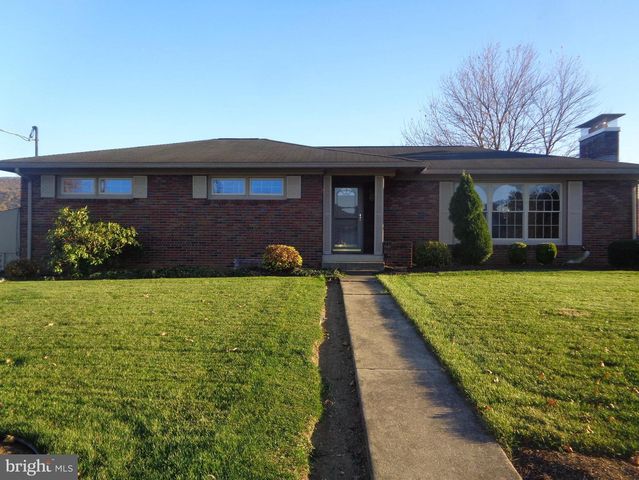 328 TRELLA STREET, Belleville, PA 17004