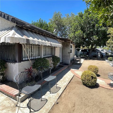 10605 Laurel Canyon, Los Angeles, CA 91331