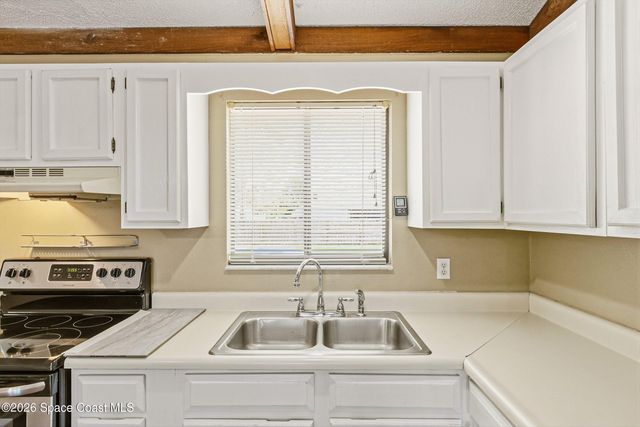 1111 Grapefruit Road SE, Palm Bay, FL 32909