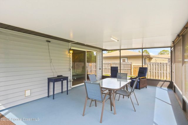 1111 Grapefruit Road SE, Palm Bay, FL 32909