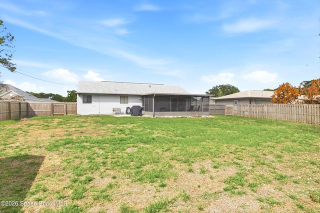 1111 Grapefruit Road SE, Palm Bay, FL 32909