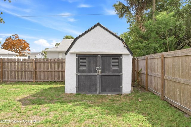 1111 Grapefruit Road SE, Palm Bay, FL 32909