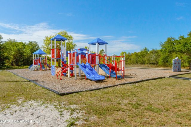 1111 Grapefruit Road SE, Palm Bay, FL 32909