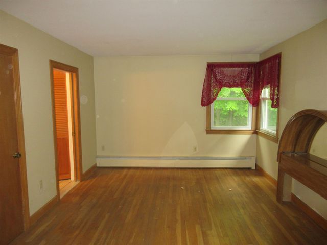 383 ROWE Avenue, Pembroke, NH 03275