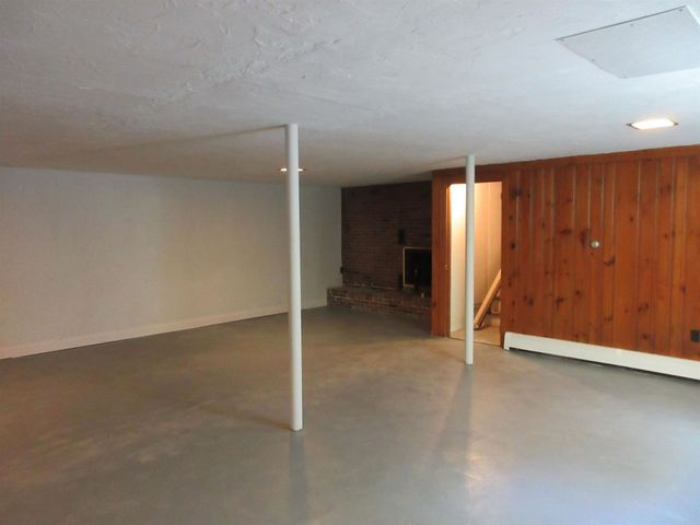 383 ROWE Avenue, Pembroke, NH 03275