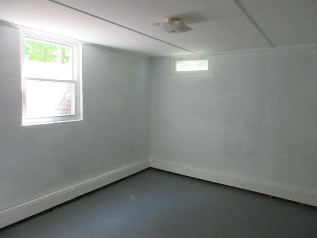 383 ROWE Avenue, Pembroke, NH 03275