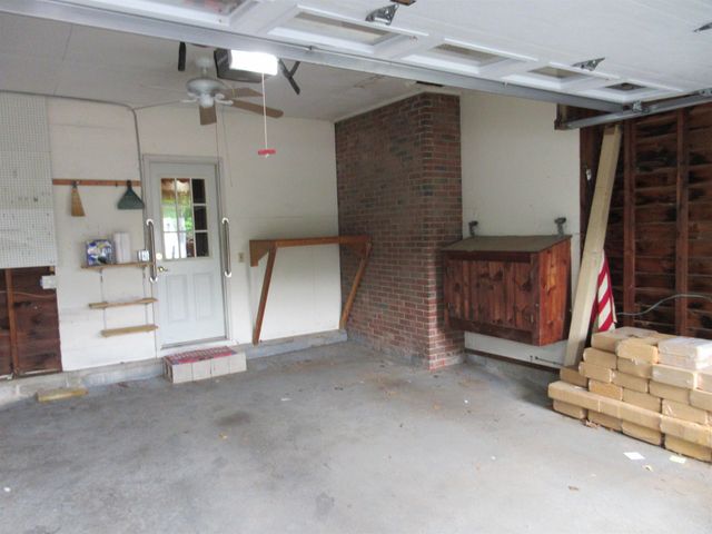 383 ROWE Avenue, Pembroke, NH 03275