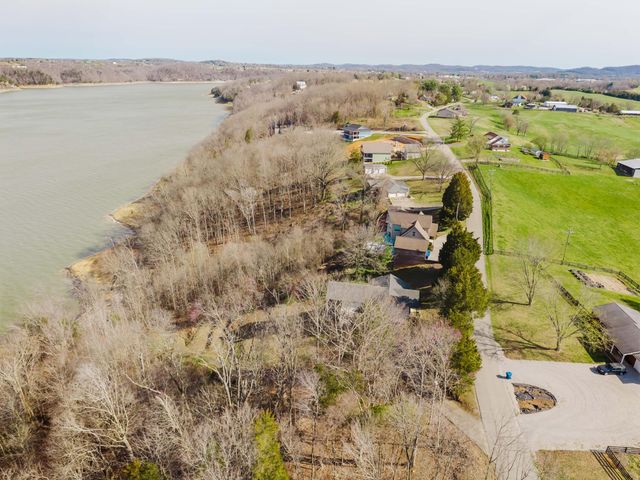 333 Old Waitsboro Road, Bronston, KY 42518