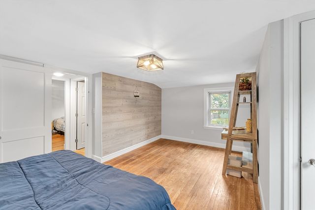 31 Delprete Ave, Rockland, MA 02370