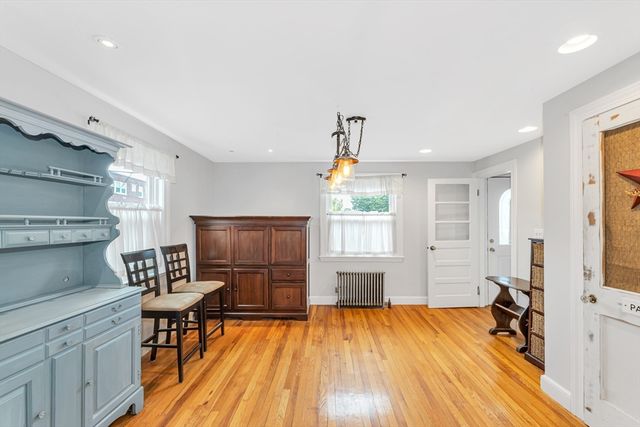 31 Delprete Ave, Rockland, MA 02370