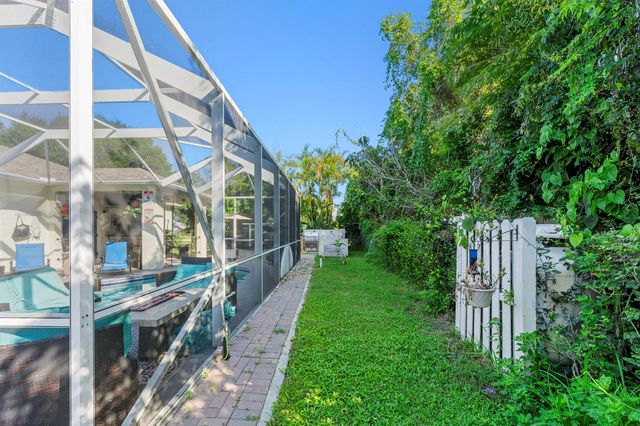 1302 Coverbrook Lane, Sebastian, FL 32958