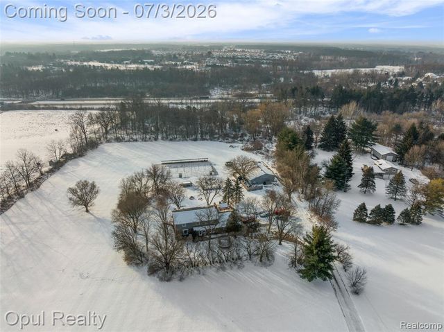 8855 Gross Road, Dexter, MI 48130