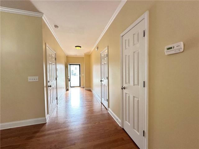 34 N Oaks Circle, Cartersville, GA 30121