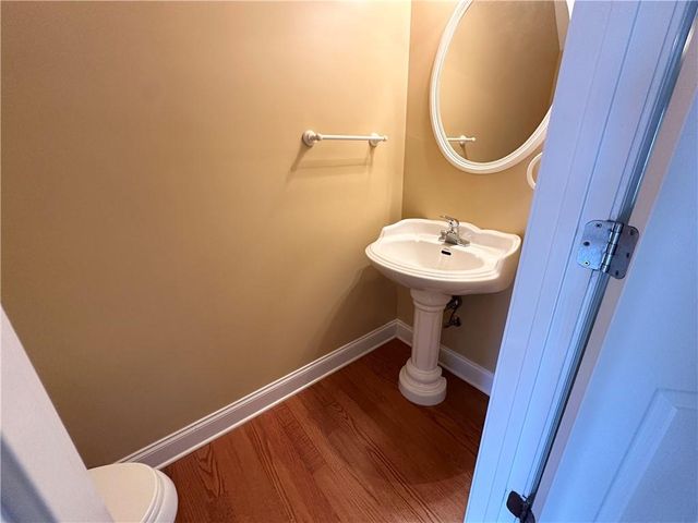 34 N Oaks Circle, Cartersville, GA 30121