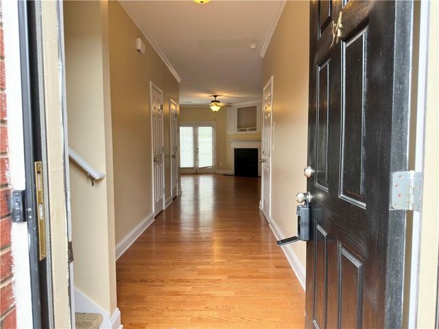 34 N Oaks Circle, Cartersville, GA 30121