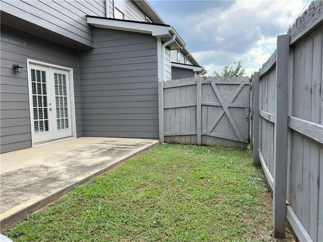 34 N Oaks Circle, Cartersville, GA 30121