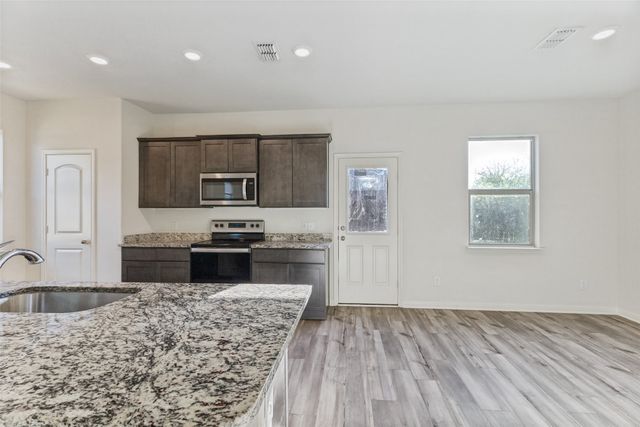 8220 Buck Mountain Pass, Fort Worth, TX 76179