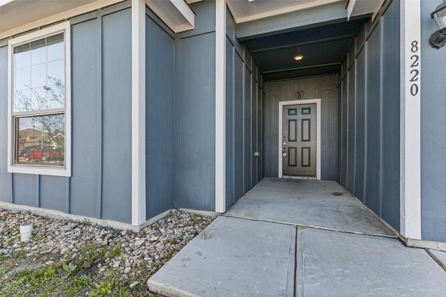 8220 Buck Mountain Pass, Fort Worth, TX 76179