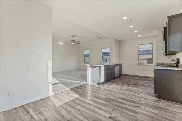 8220 Buck Mountain Pass, Fort Worth, TX 76179