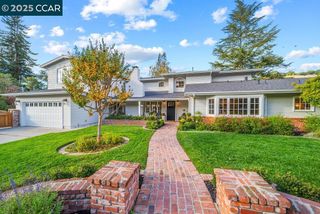 104 Van Ripper Ln, Orinda, CA 94563