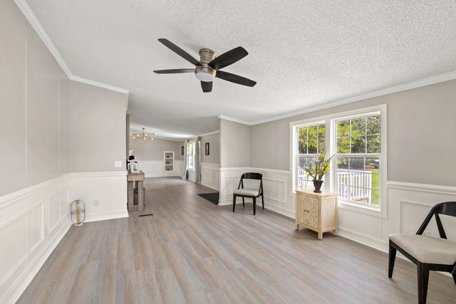 6835 Fish Road, Dalzell, SC 29040
