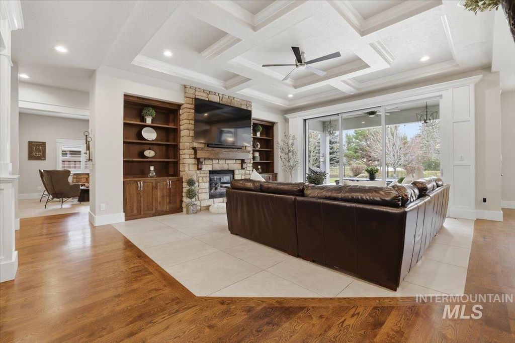 6590 N Fairborn Ave, Meridian, ID 83646 photo 18