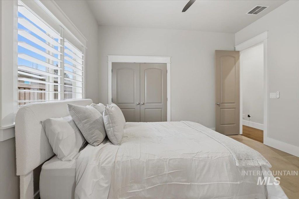 6590 N Fairborn Ave, Meridian, ID 83646 photo 39