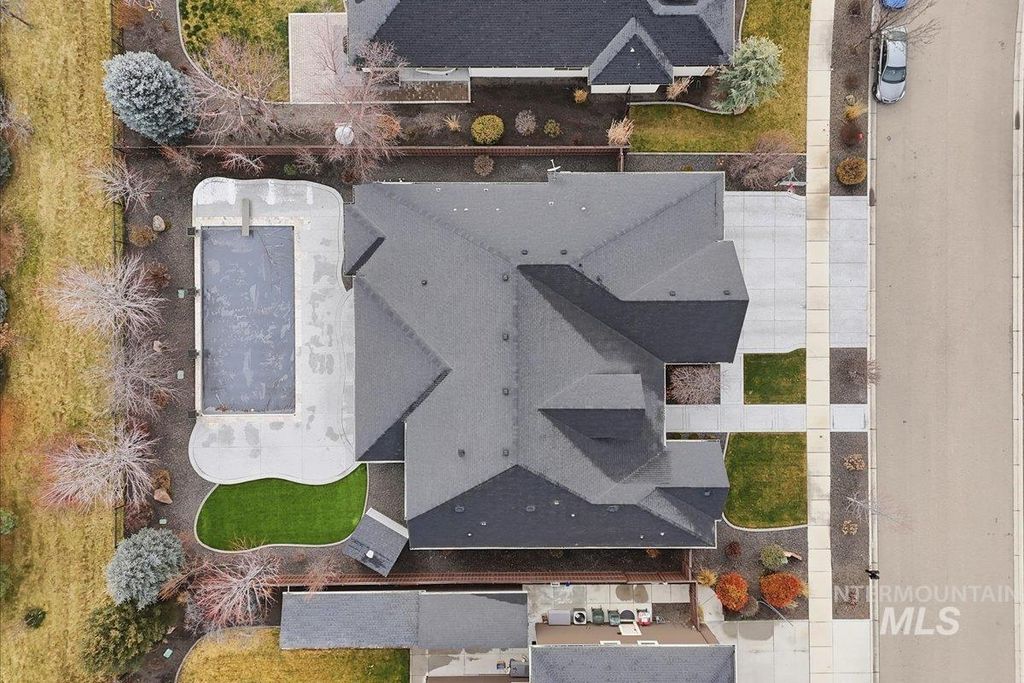 6590 N Fairborn Ave, Meridian, ID 83646 photo 4