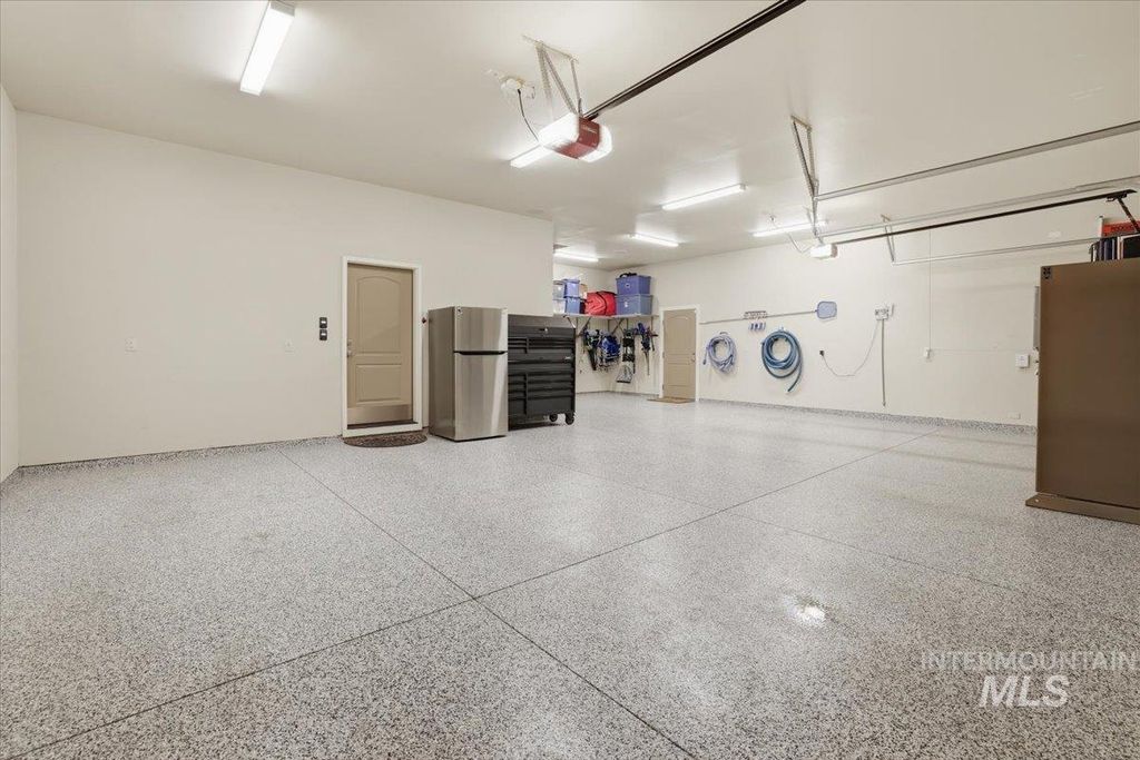 6590 N Fairborn Ave, Meridian, ID 83646 photo 45