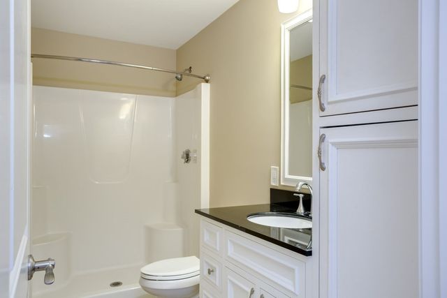 192 Neponset 1, Canton, MA 02021