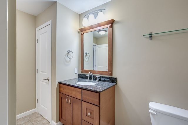 192 Neponset 1, Canton, MA 02021
