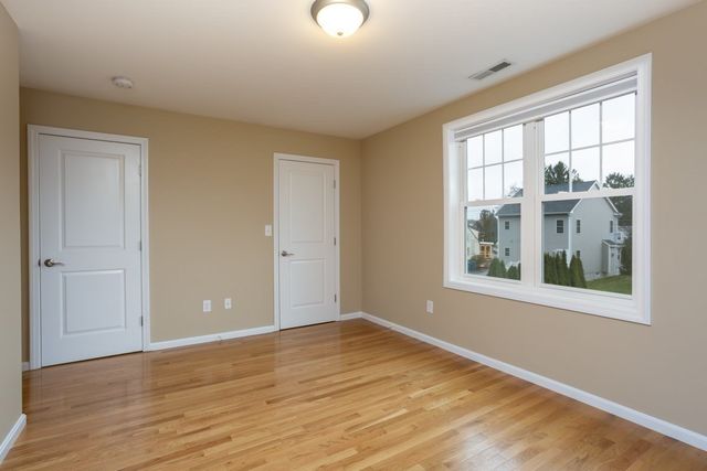 192 Neponset 1, Canton, MA 02021