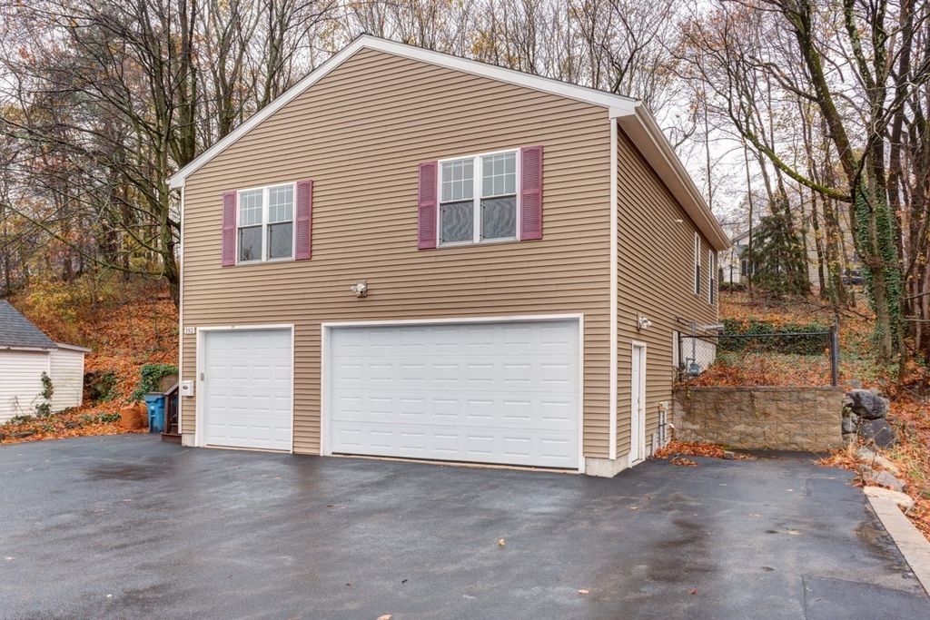 192 Neponset 1, Canton, MA 02021