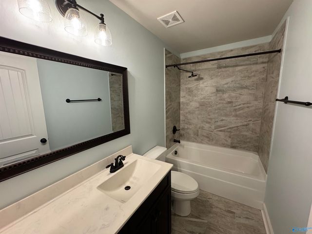 103 Jackson Trace Court, Meridianville, AL 35759