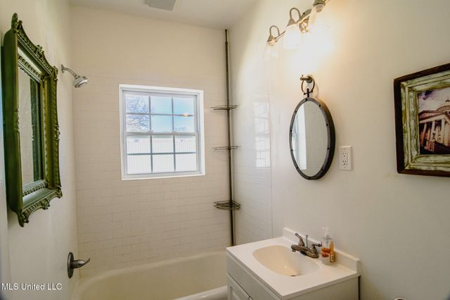 803 N Congress Street, D, Jackson, MS 39202