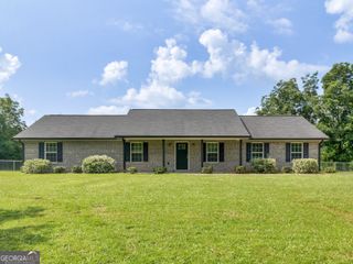 539 Levi Barnes Road, Jackson, GA 30233