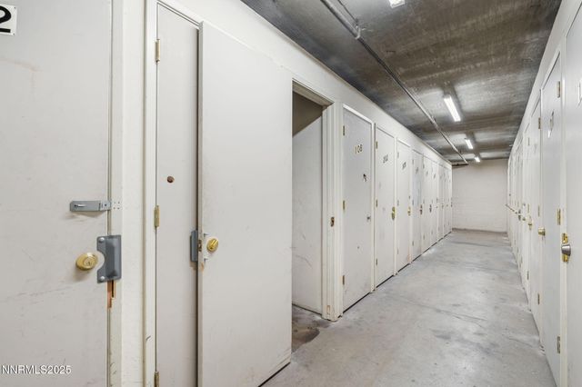 3095 Lakeside Drive APT 106, Reno, NV 89509