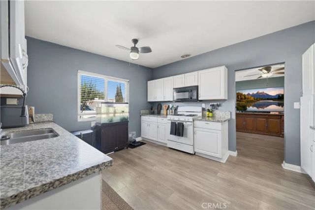 6327 Linda Lee Drive, Yucca Valley, CA 92284