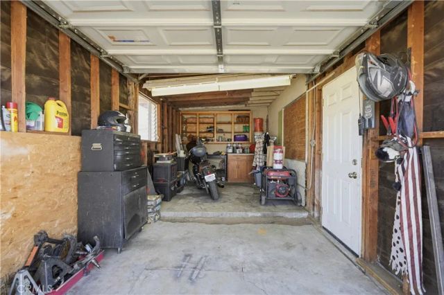 6327 Linda Lee Drive, Yucca Valley, CA 92284