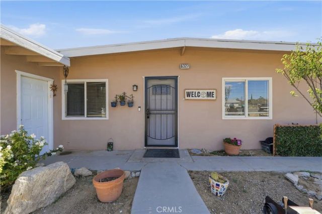 6327 Linda Lee Drive, Yucca Valley, CA 92284