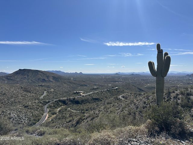 41678 N ROUNDUP Drive 17B, Scottsdale, AZ 85262