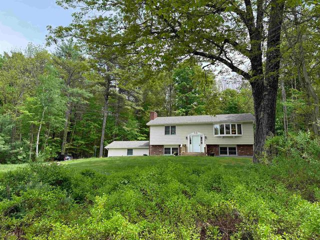 1 Robin Acres Drive, Wolfeboro, NH 03894