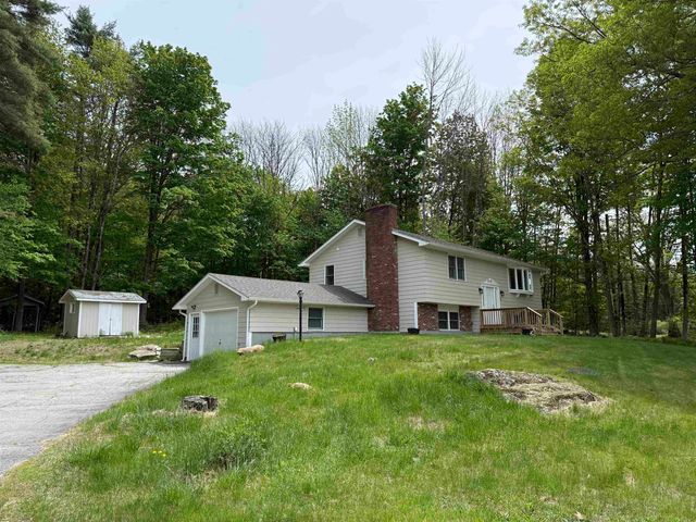 1 Robin Acres Drive, Wolfeboro, NH 03894