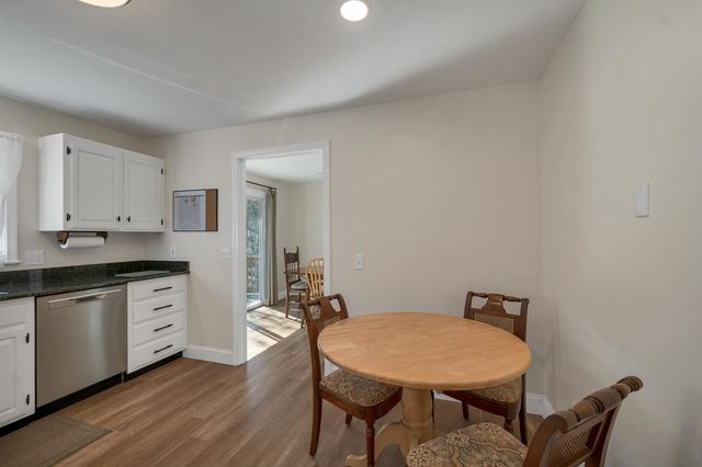 1 Robin Acres Drive, Wolfeboro, NH 03894